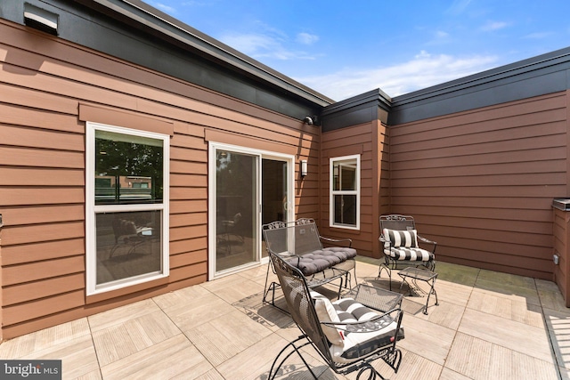 3546 Sutton Heights Cir, Fairfax, VA 22031 - view of patio / terrace