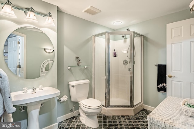 1217 Tullamore Cir, Chester Springs, PA 19425 - full bathroom featuring a shower stall and toilet