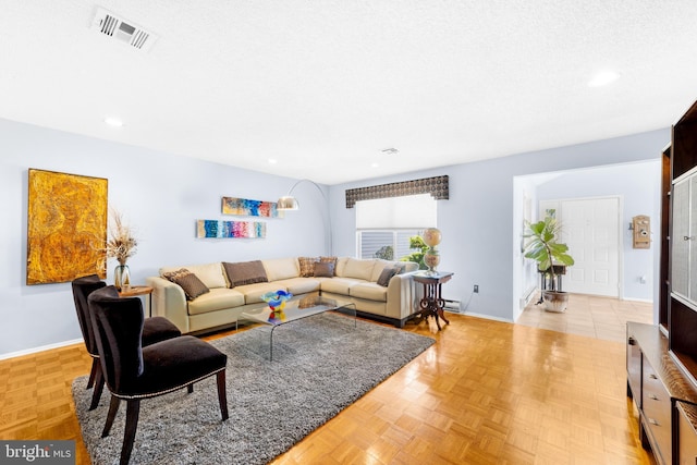 738 Prospect Rd, Monroe Township, NJ 08831 - living room featuring recessed lighting and baseboards