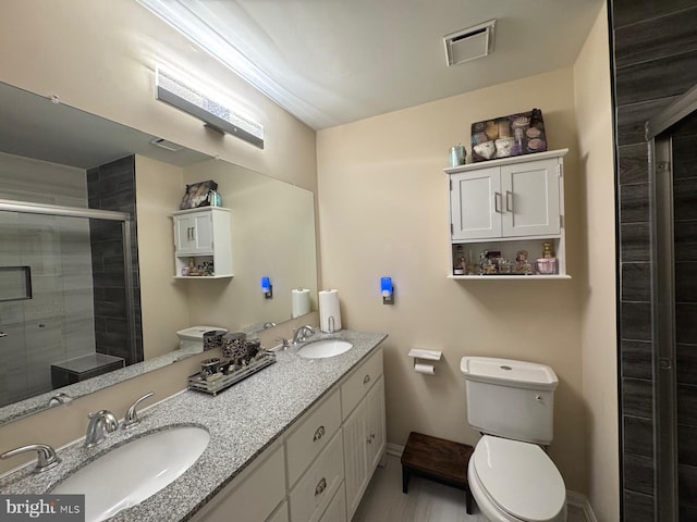 6820 Jade Ct, Capitol Heights, MD 20743 - full bath featuring double vanity and a shower stall