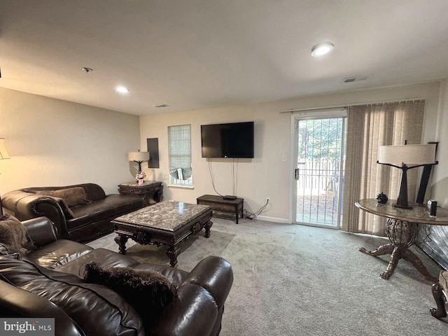 6820 Jade Ct, Capitol Heights, MD 20743 - living area featuring carpet and recessed lighting