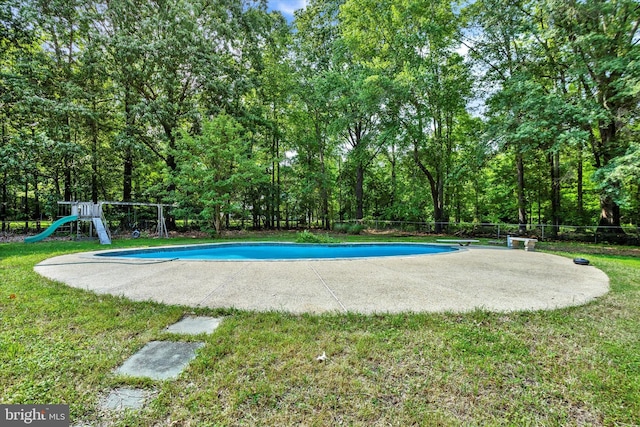 1216 Steamboat Rd, Shady Side, MD 20764 - outdoor pool featuring a playground and a diving board