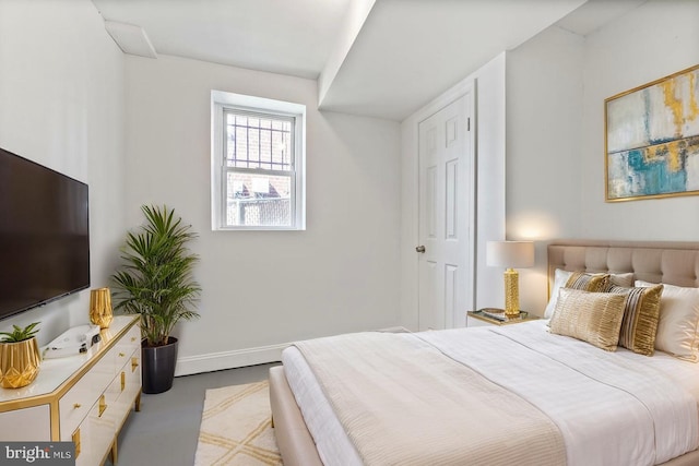 212 Division Ave NE, Washington, DC 20019 - bedroom featuring baseboards