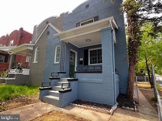 13 53rd Pl SE, Washington, DC 20019 - view of front of house with a porch