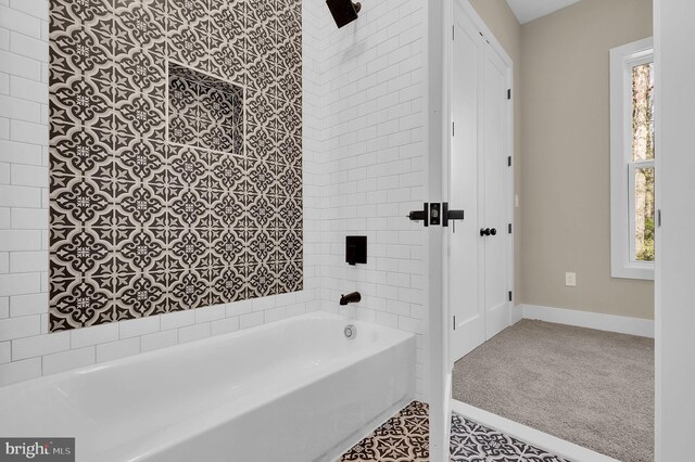 11921 Coronada Pl, Kensington, MD 20895 - full bathroom featuring plenty of natural light, washtub / shower combination, and baseboards