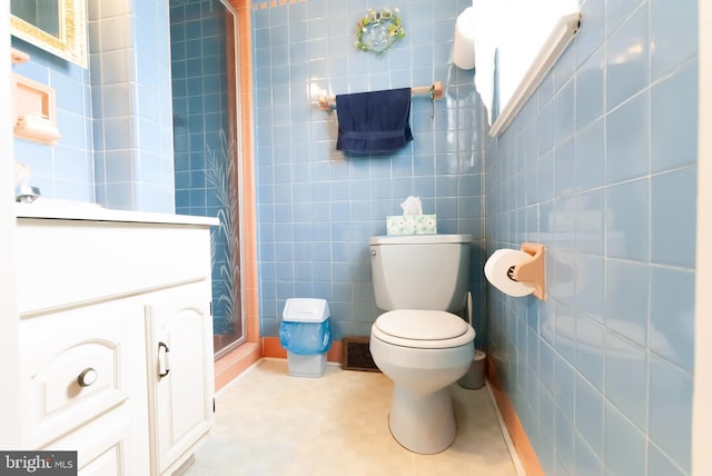 34 Georgetown Rd, Bordentown, NJ 08505 - bathroom featuring tile walls, a stall shower, and vanity