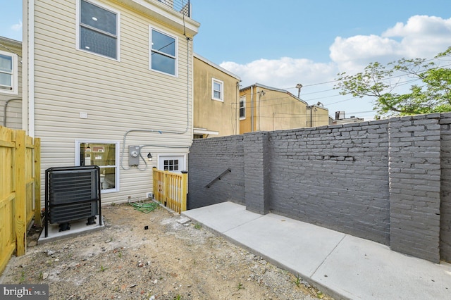 518 N Patterson Park Ave, Baltimore, MD 21205 - view of fenced backyard