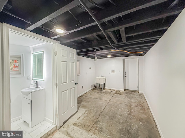 5849 Washington Ave, Philadelphia, PA 19143 - finished basement with baseboards and a sink