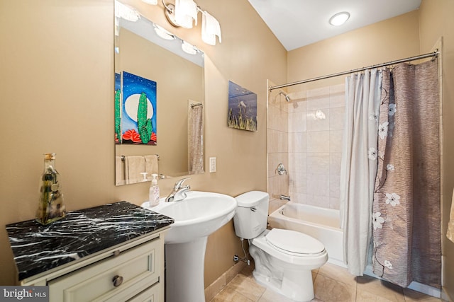 901 N Penn St Unit F2003, Philadelphia, PA 19123 - full bath with toilet, shower / bathtub combination with curtain, tile patterned floors, and baseboards