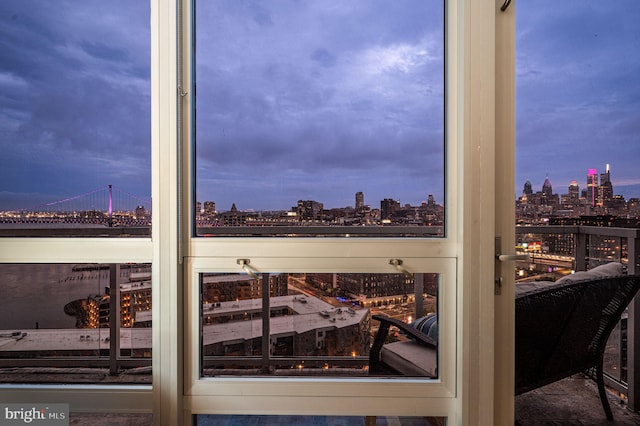 901 N Penn St Unit F2003, Philadelphia, PA 19123 - detailed view of city skyline