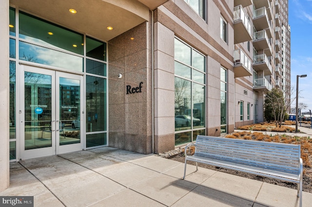 901 N Penn St Unit F2003, Philadelphia, PA 19123 - doorway to property featuring a patio