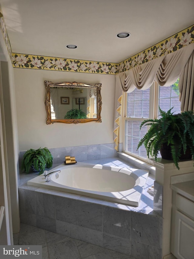 721 Kincaid Mills Ln, Wallingford, PA 19086 - bathroom with a bath and vanity