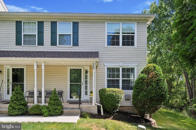 2009 Creekside Ct Unit 28, Warrington, PA 18976 - townhome / multi-family property with a porch