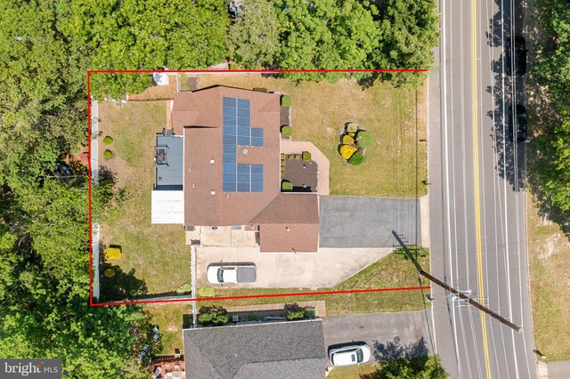 470 N Nautilus Dr, Manahawkin, NJ 08050 - aerial view of property and surrounding area with property parcel outlined