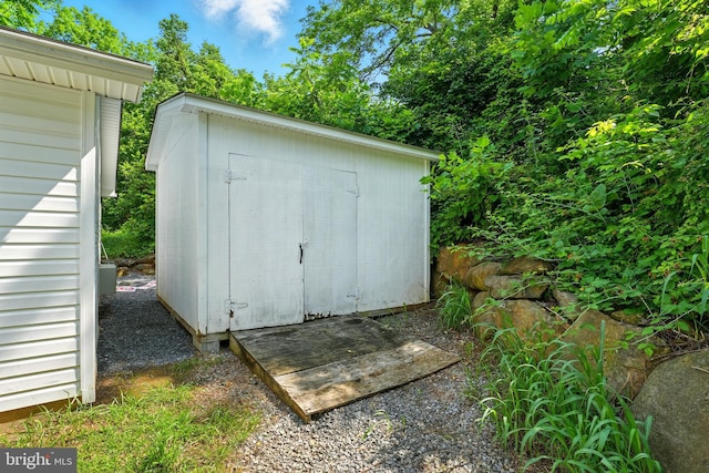 14 Summit Point Dr, Front Royal, VA 22630 - view of shed