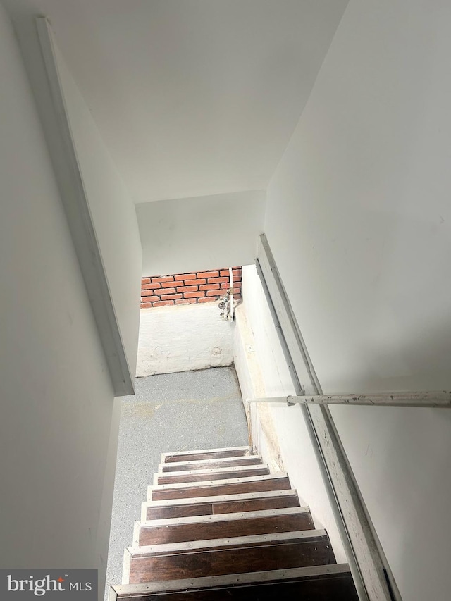6540 Parnell Ave, Baltimore, MD 21222 - view of staircase