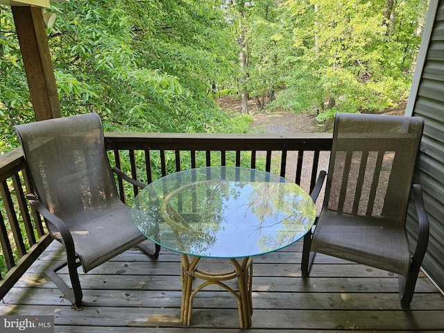 1725 Loop Rd, Franklin, WV 26807 - deck with outdoor dining area