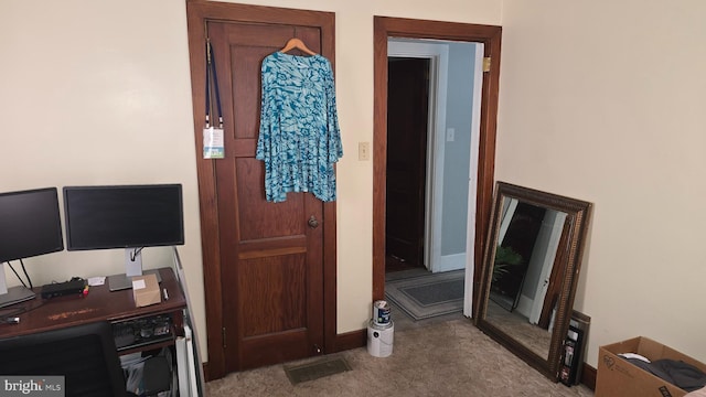 2103 W Trindle Rd, Carlisle, PA 17013 - view of foyer