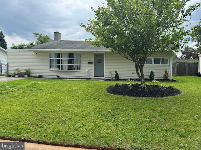1416 Dartmouth Rd, York, PA 17404 - single story home featuring a chimney