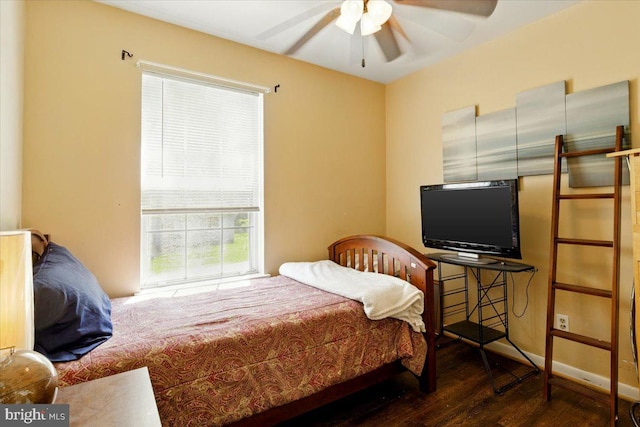 6548 10th St, Chesapeake Beach, MD 20732 - bedroom featuring wood finished floors