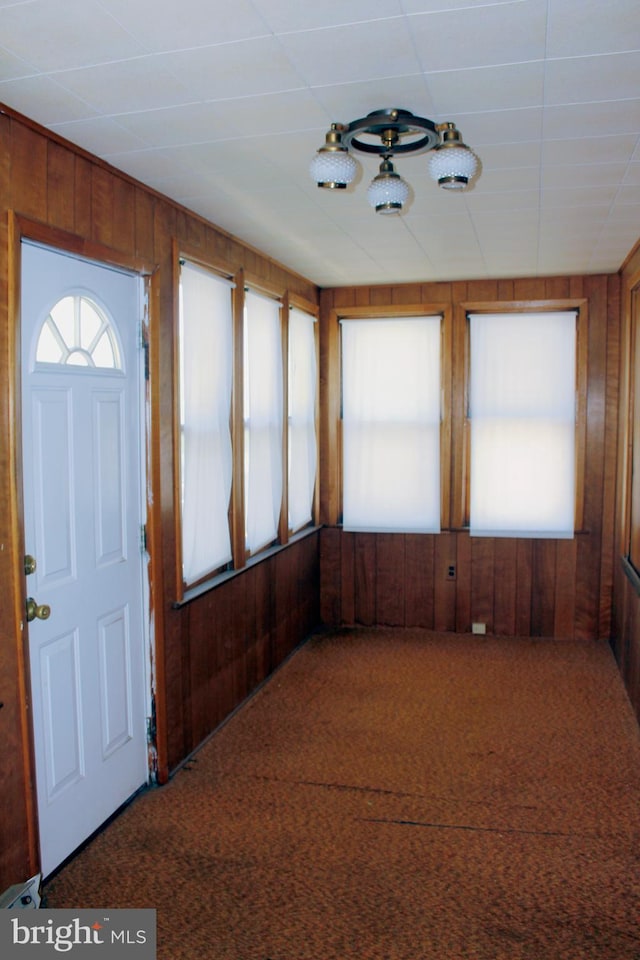 34 Andrew St, Hamilton, NJ 08610 - unfurnished sunroom with plenty of natural light