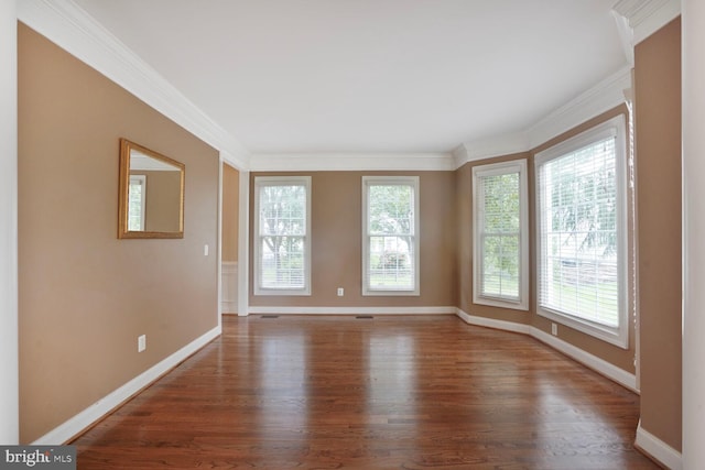 5438 Sherman Oaks Ct, Haymarket, VA 20169 - unfurnished room featuring wood finished floors and crown molding