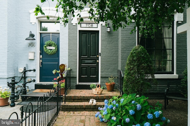 708 9th St SE, Washington, DC 20003 - property entrance featuring brick siding