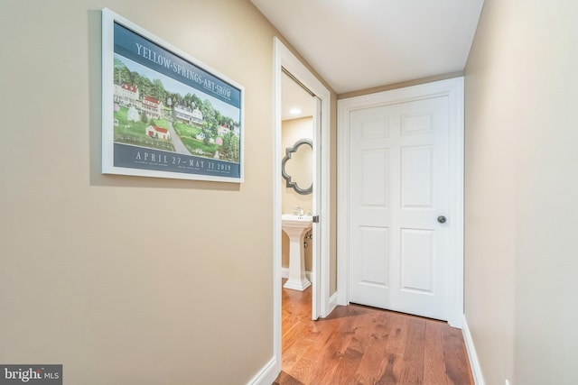 1337 Pennsridge Pl, Downingtown, PA 19335 - corridor featuring wood finished floors and baseboards