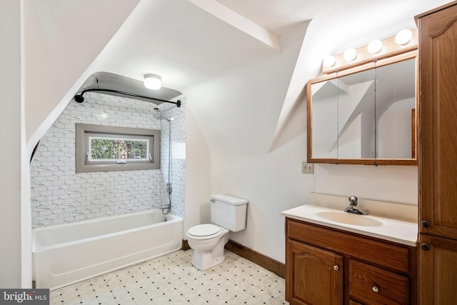 225 E State St, Coopersburg, PA 18036 - bathroom featuring bathtub / shower combination, vanity, toilet, and baseboards