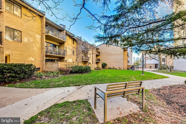 6 Monroe St Unit 6-101, Rockville, MD 20850 - view of community featuring a yard