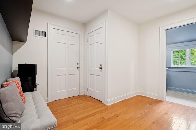 32 Gallup Rd, Princeton, NJ 08540 - entrance foyer featuring light wood-type flooring and baseboards