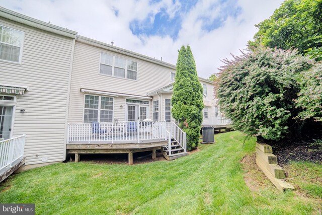 854 Hinchley Run, West Chester, PA 19382 - back of house with a deck and a lawn