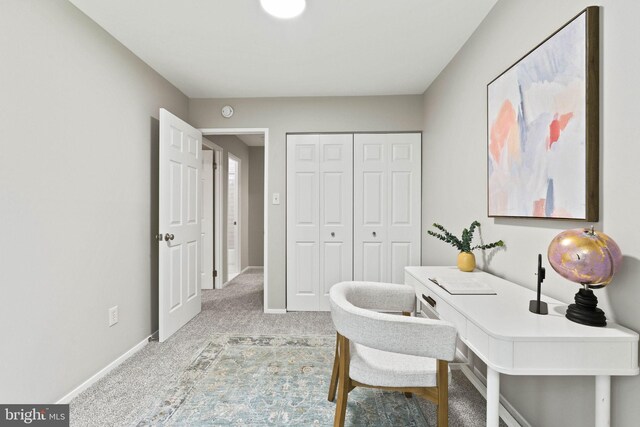 2825 Cambridge Dr, Woodbridge, VA 22192 - office space with light colored carpet and baseboards