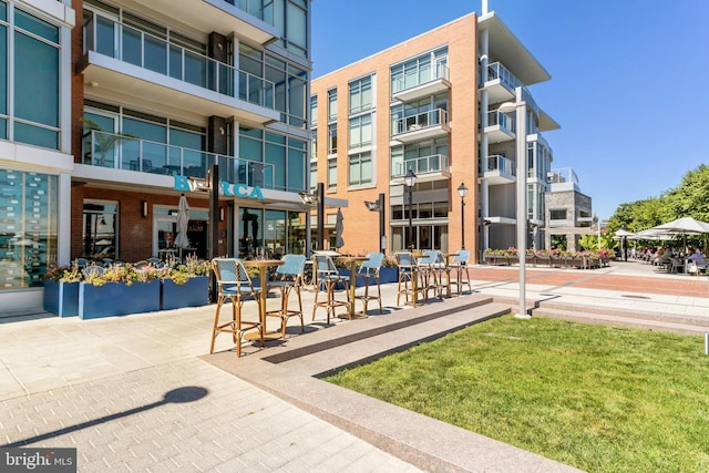 6943 Deer Run Dr, Alexandria, VA 22306 - view of building exterior