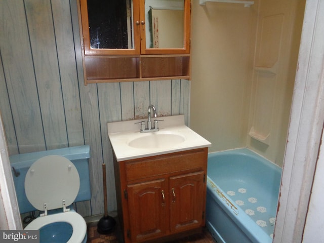 4636 Kraydor St, Philadelphia, PA 19136 - full bath with vanity, toilet,  shower combination, and wood walls