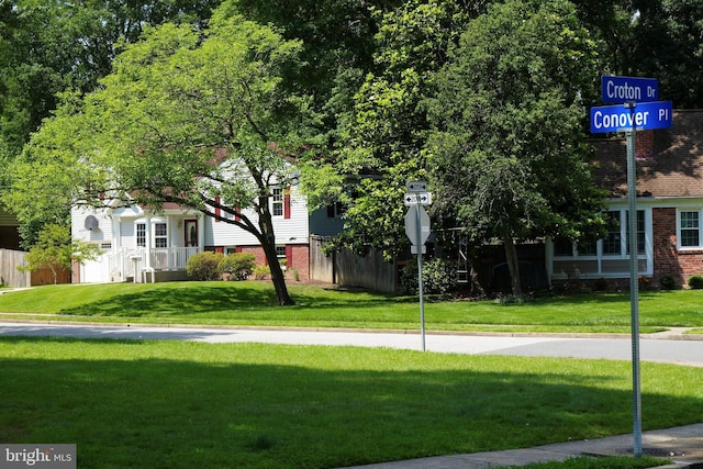 8408 Conover Pl, Alexandria, VA 22308 - view of community featuring a yard