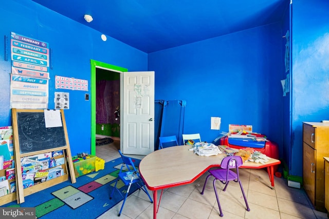 7221 W Passyunk Ave, Philadelphia, PA 19142 - game room featuring tile patterned flooring