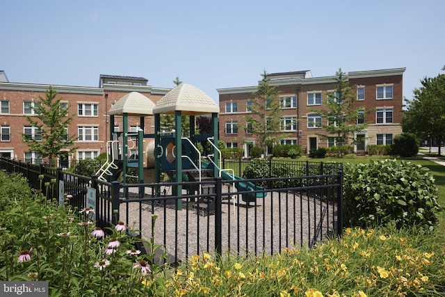 400 Blue Flax Pl, Gaithersburg, MD 20878 - view of communal playground