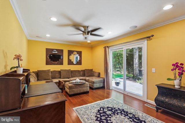 8600 Fox Run, Potomac, MD 20854 - living area featuring crown molding, a ceiling fan, wood finished floors, and recessed lighting