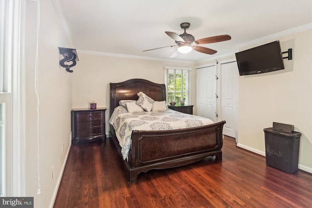 8600 Fox Run, Potomac, MD 20854 - bedroom featuring wood finished floors, ornamental molding, and a ceiling fan