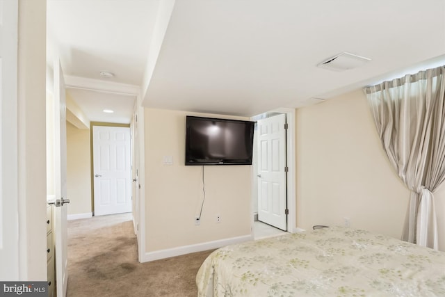 8600 Fox Run, Potomac, MD 20854 - bedroom with light colored carpet and baseboards