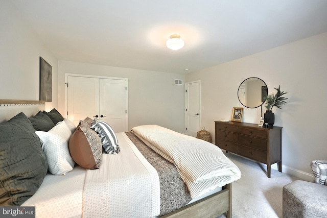 105 Fading Way, York, PA 17406 - bedroom featuring light carpet and a closet