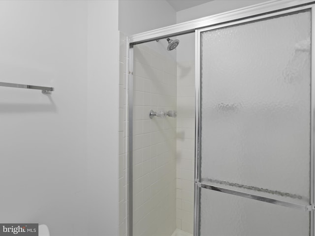 9664 Masterworks Dr, Vienna, VA 22181 - full bath featuring a shower stall