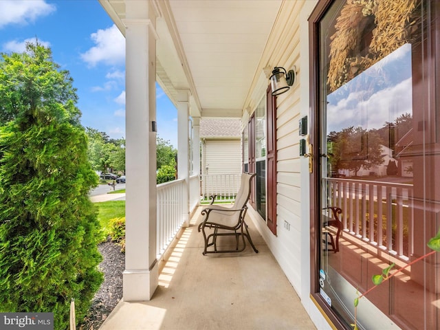 7732 Rotherham Dr, Hanover, MD 21076 - view of porch