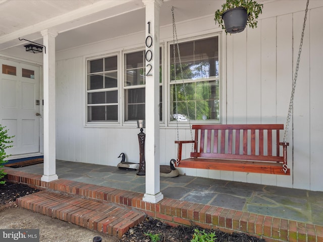 1002 Sherwood Cir, Salisbury, MD 21804 - entrance to property featuring covered porch