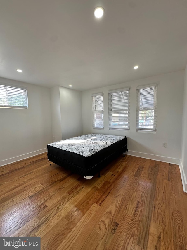 528 E Cheltenham Ave, Philadelphia, PA 19120 - bedroom with wood finished floors, baseboards, and recessed lighting