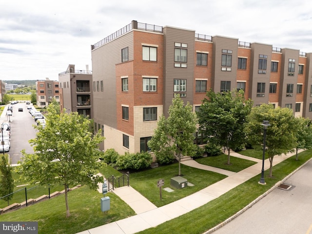 1001 Lakeview Ct Unit 1001, King Of Prussia, PA 19406 - view of apartment building / complex