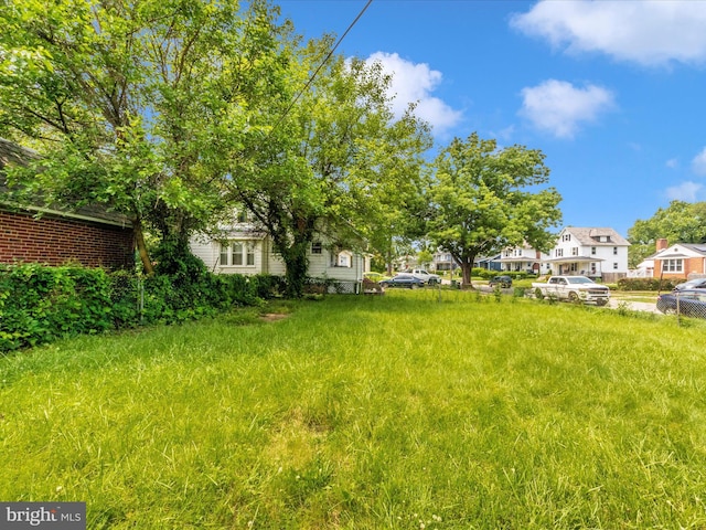 3812 Callaway Ave, Baltimore, MD 21215 - view of yard with a residential view