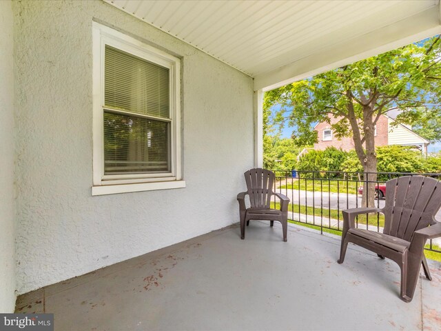 3812 Callaway Ave, Baltimore, MD 21215 - view of patio