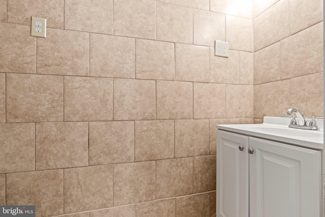 3333 Ashville St, Philadelphia, PA 19136 - bathroom featuring vanity